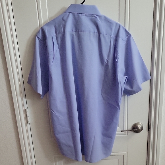 Giorgio Armani Men's Casual Light Blue Button Down Shirt - Picture 5 of 5